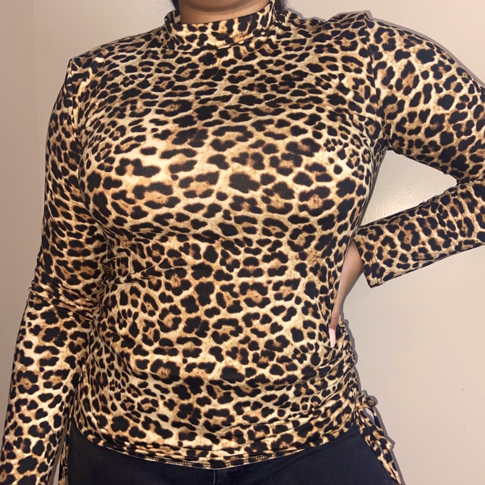 Urban Outfitters Cheetah Long Sleeve